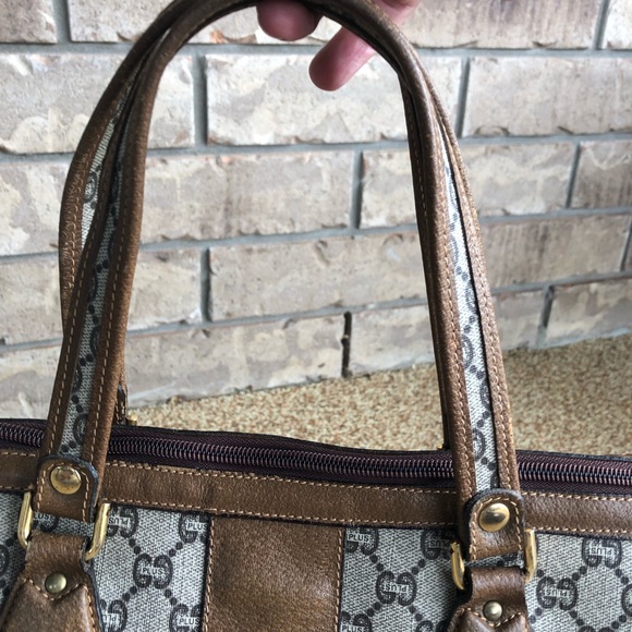 COPY - Authentic Gucci 40 duffle/weekender - Picture 3 of 6